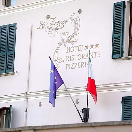 La Fenice * Chiari