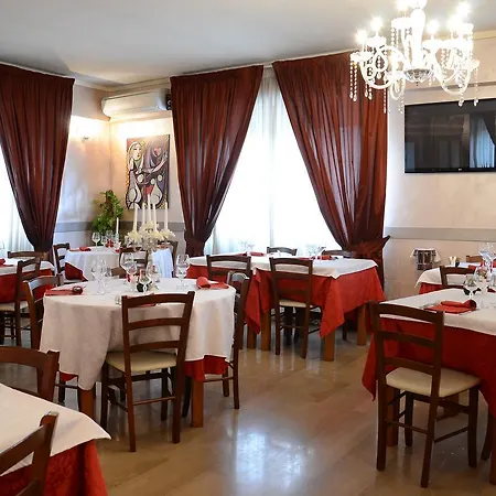 La Fenice *