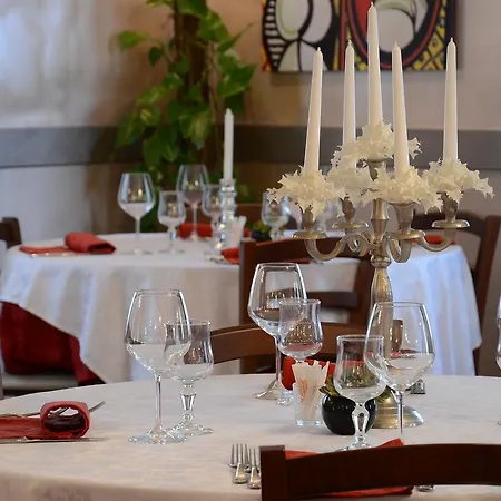 La Fenice Hotel